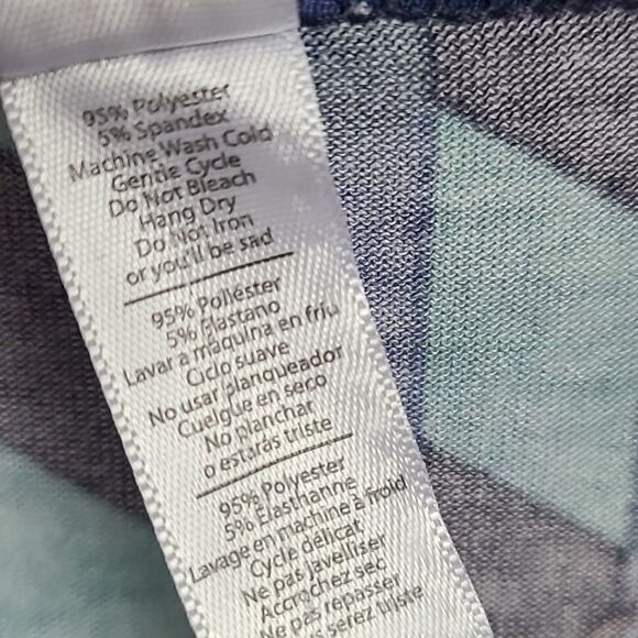 LuLaRoe OLAF Print Perfect T Shirt Disney Frozen Swing Tee Blue Knit Top Small - Picture 9 of 9